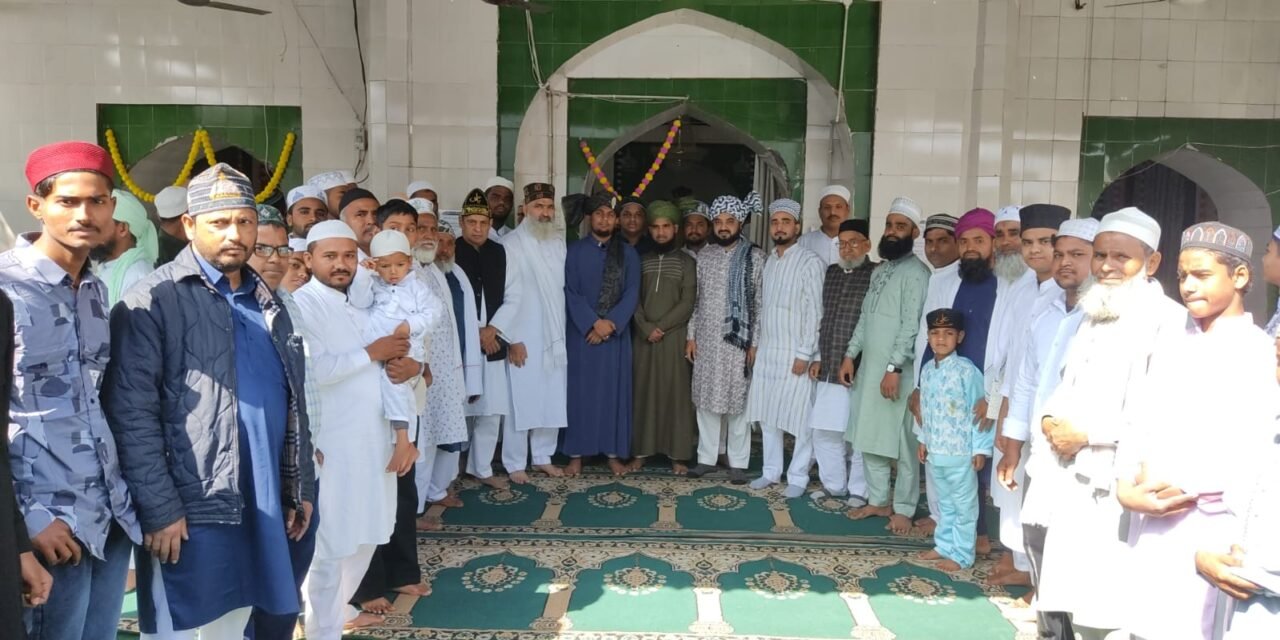 अंबाला की बादशाही मस्जिद में अदा की गई ईद की नमाज, भाईचारे का संदेश