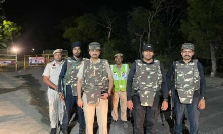 सिरसा में पुलिस का नाइट डोमिनेशन अभियान, संदिग्धों की जांच और 20 वाहनों के चालान