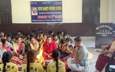 नए सत्र से पहले विद्या भारती मॉर्डन स्कूल में यज्ञ, विद्यार्थियों के उज्ज्वल भविष्य की कामना