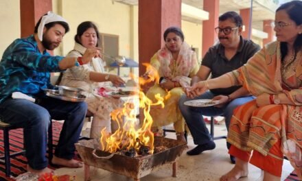 अंबाला में तनेजा पब्लिक स्कूल में नए सत्र की शुरुआत हवन और पूजा के साथ
