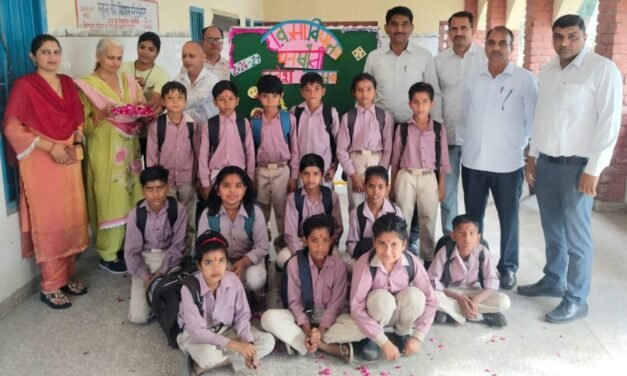 धनसौली स्कूल में प्रवेश उत्सव, नए विद्यार्थियों का गर्मजोशी से स्वागत